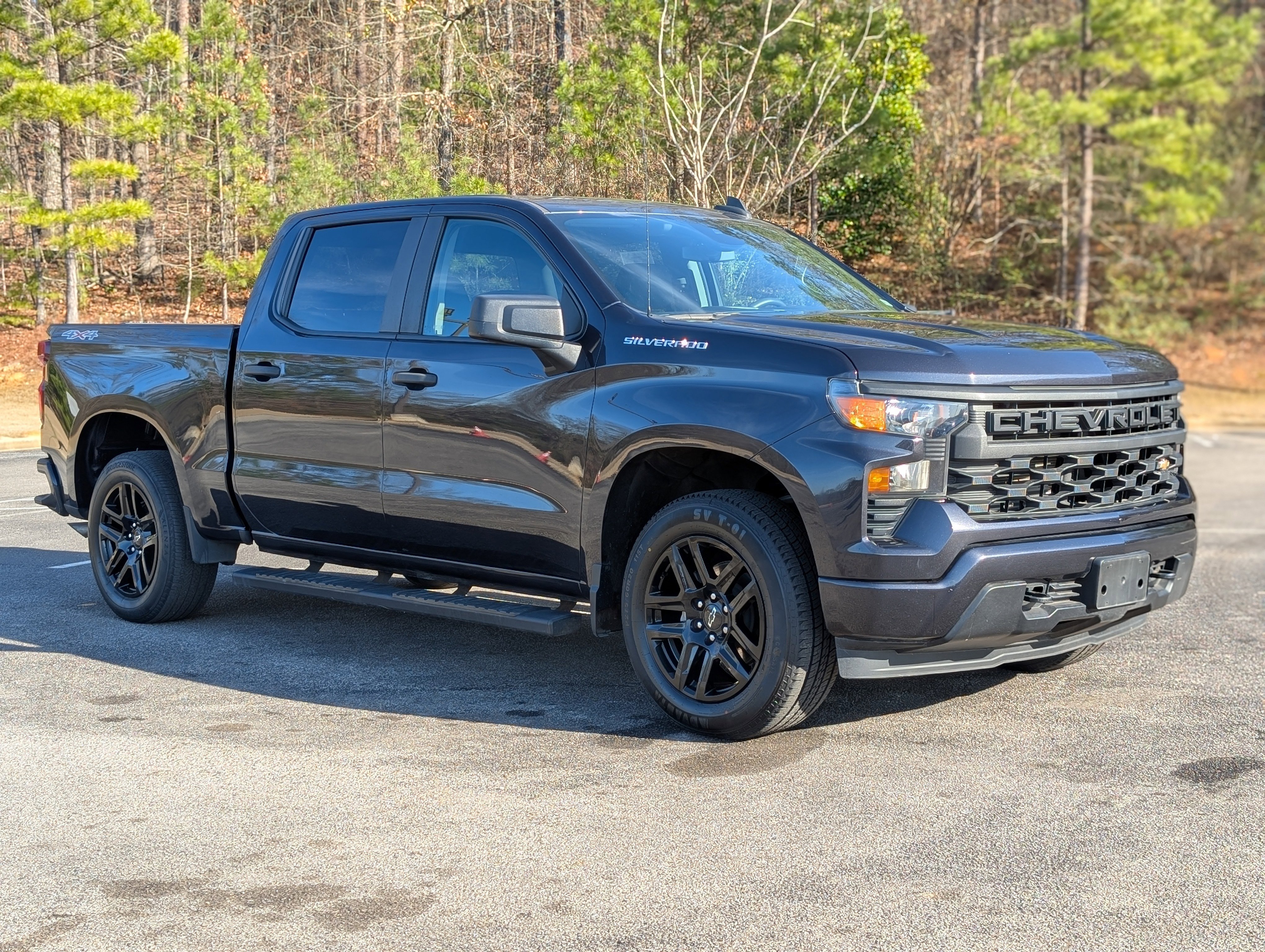 Used 2022 Chevrolet Silverado 1500 Custom AWD/4WD image 11