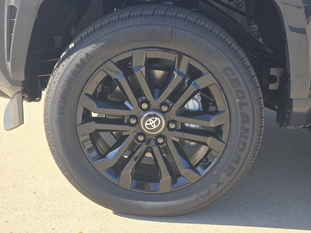 New 2026 Toyota 4Runner 4WD image 10
