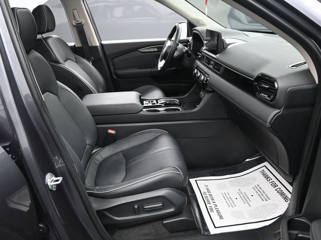 Used 2024 Honda Pilot Elite image 43