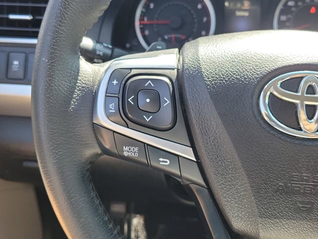 Used 2015 Toyota Camry SE FWD image 7