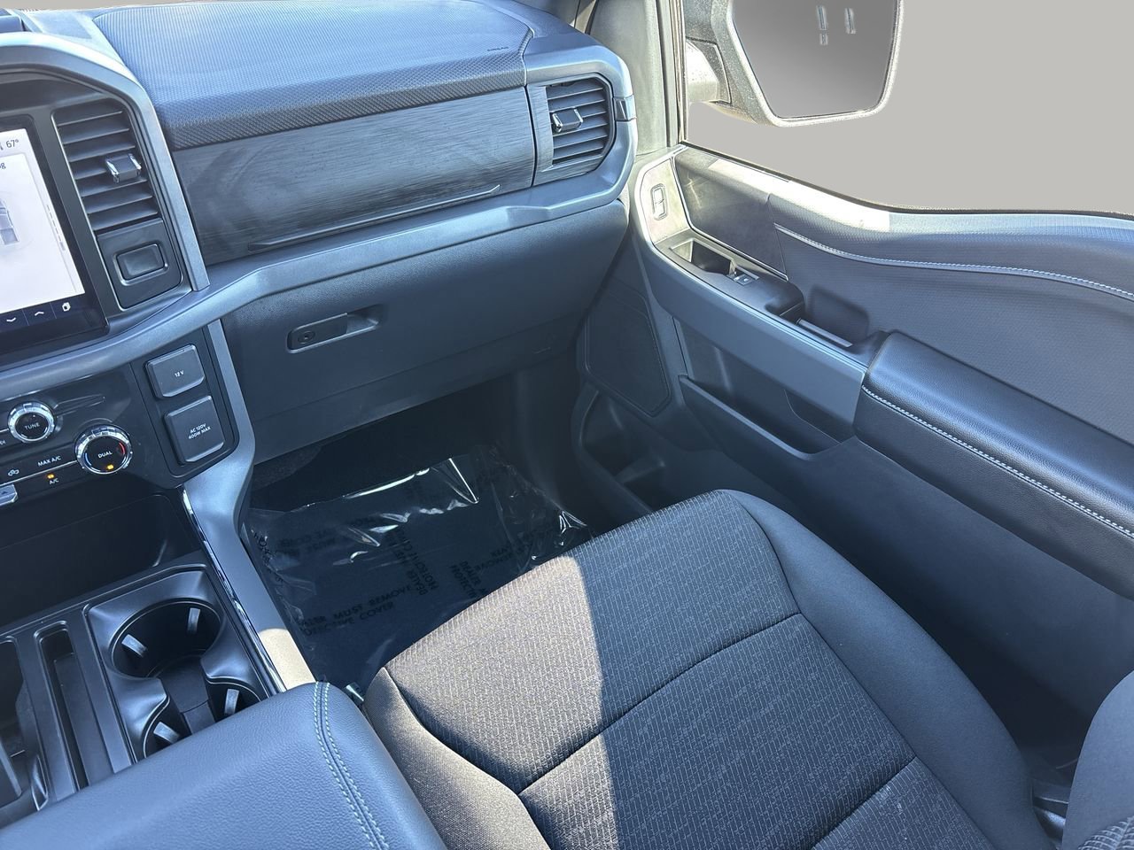 Used 2025 Ford F150 XLT w/ Equipment Group 301A Standard image 16