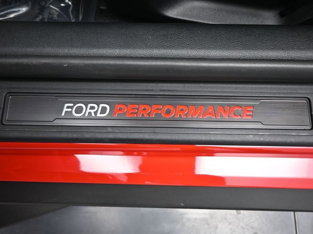 Used 2020 Ford Mustang Shelby GT500 w/ Technology Package image 22