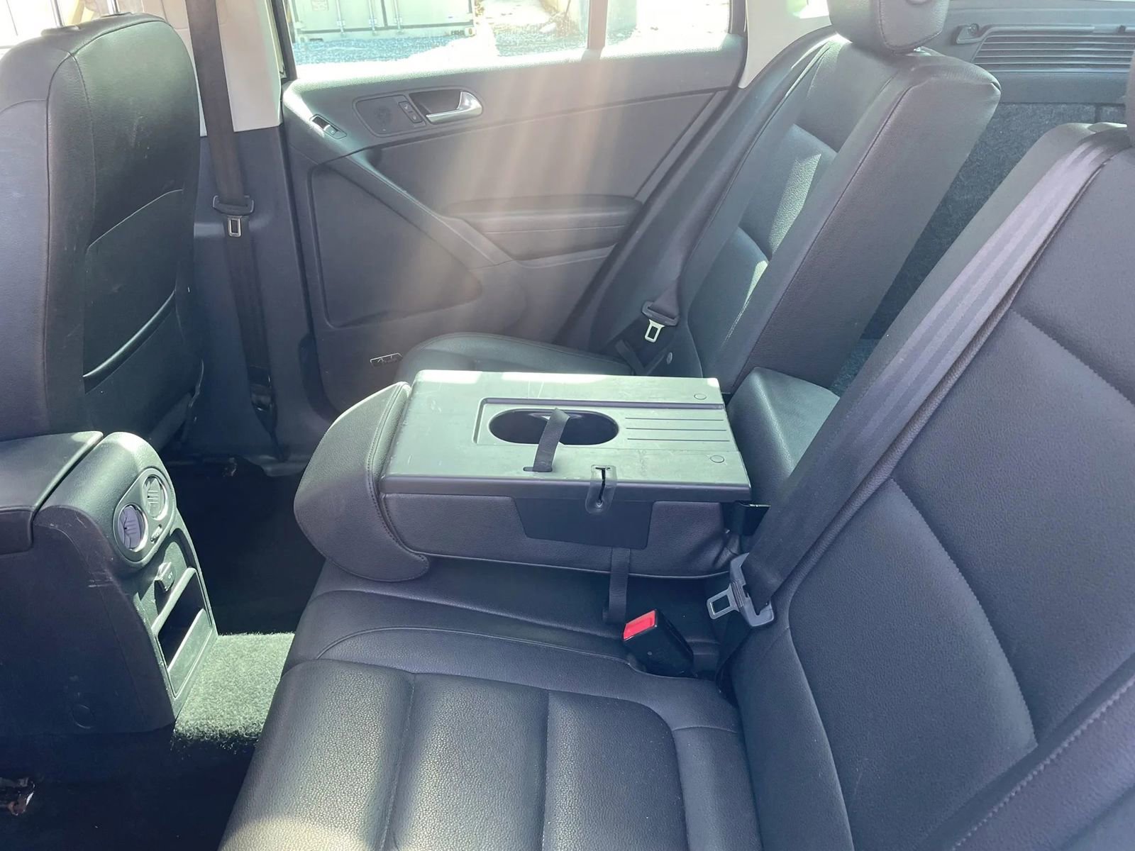 Used 2015 Volkswagen Tiguan SEL image 14