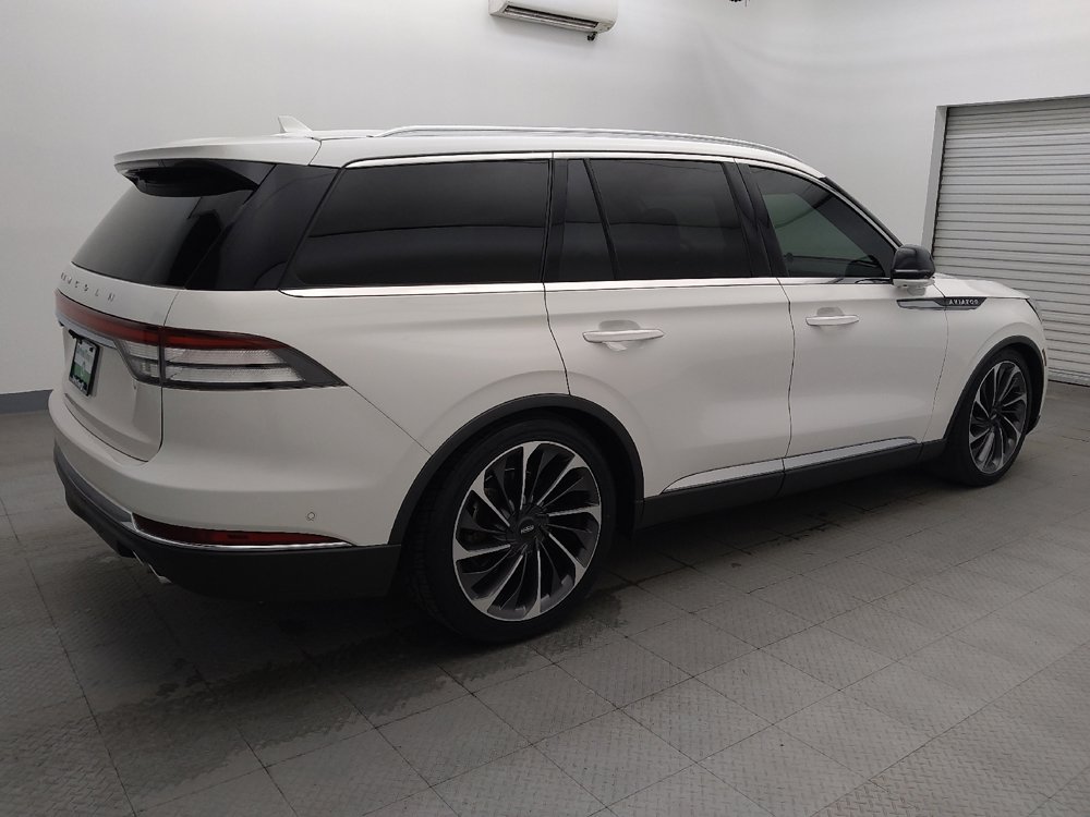 Used 2020 Lincoln Aviator Reserve w/ Equipment Group 202A image 10
