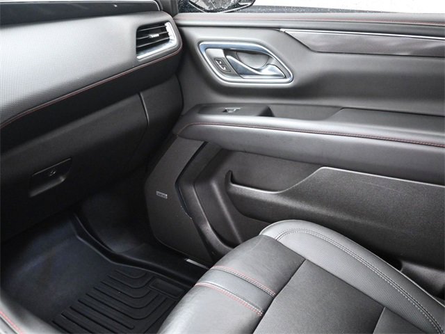 Used 2022 Chevrolet Suburban RST w/ Sport Performance Package image 24