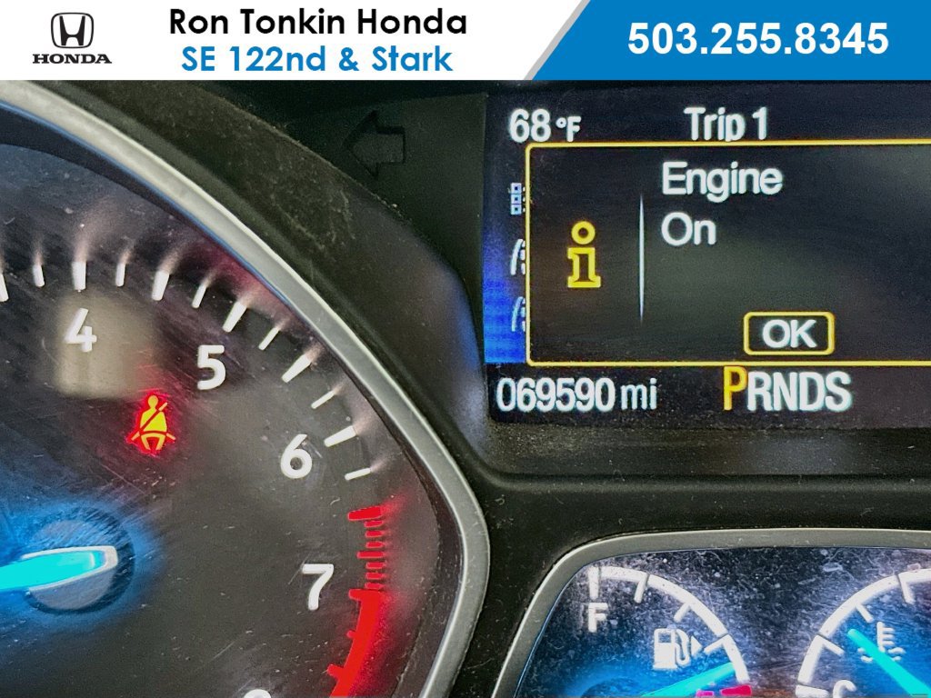 Used 2017 Ford Escape Titanium w/ Equipment Group 301A AWD/4WD image 14