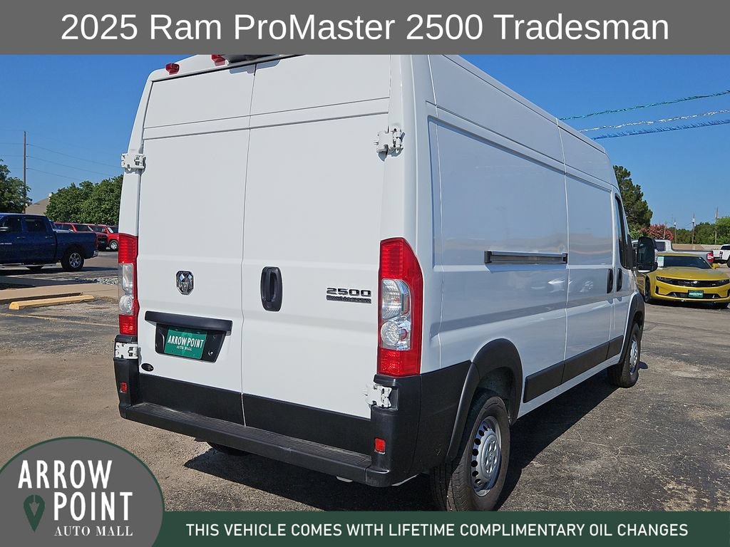 Used 2025 RAM ProMaster 2500 w/ Convenience Group FWD image 11