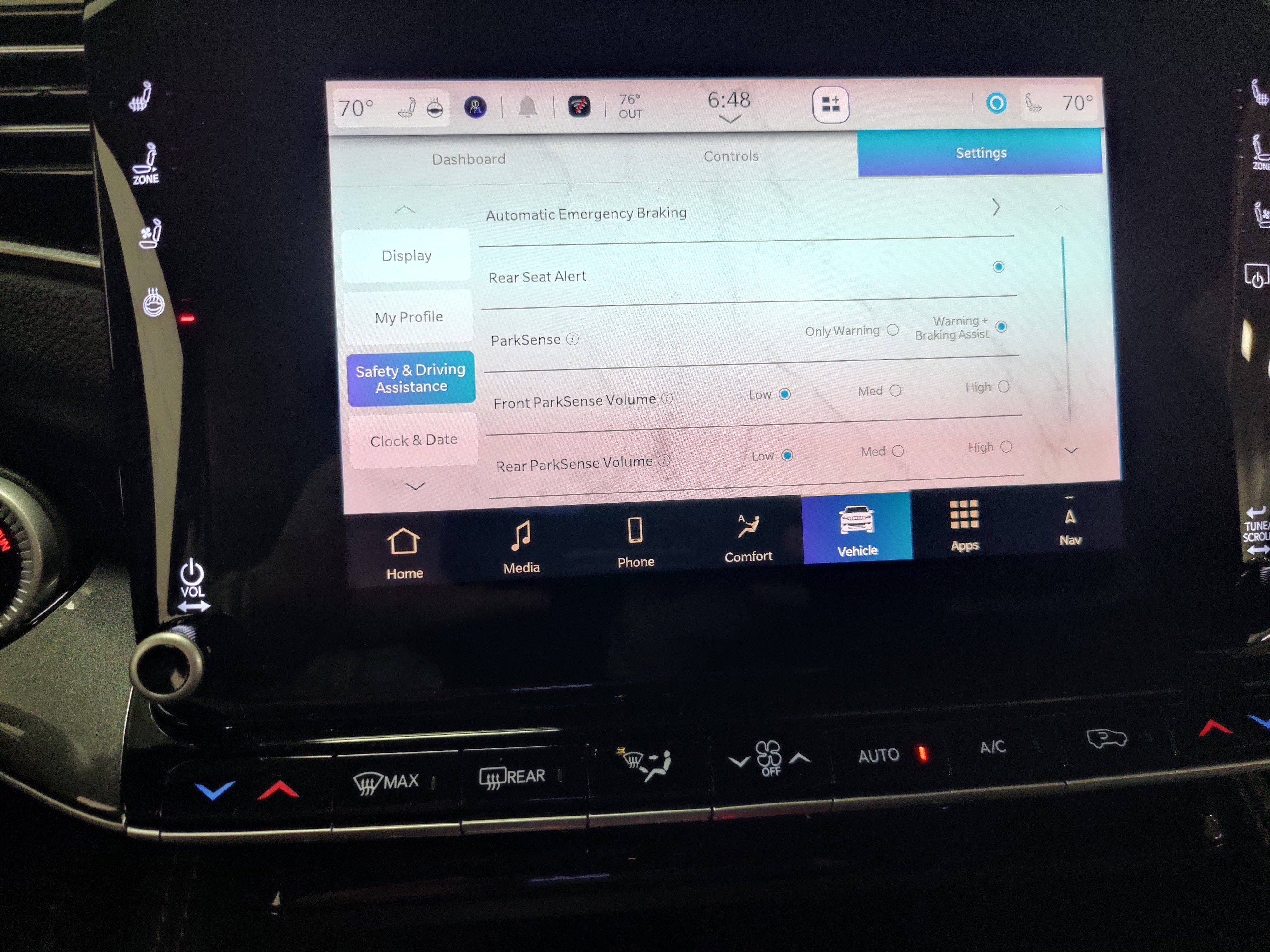 Used 2024 Jeep Wagoneer 4WD image 23