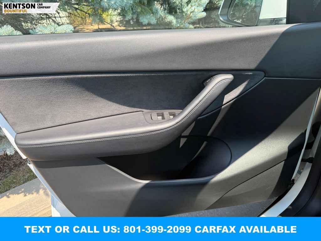 Used 2021 Tesla Model Y Long Range AWD/4WD image 15