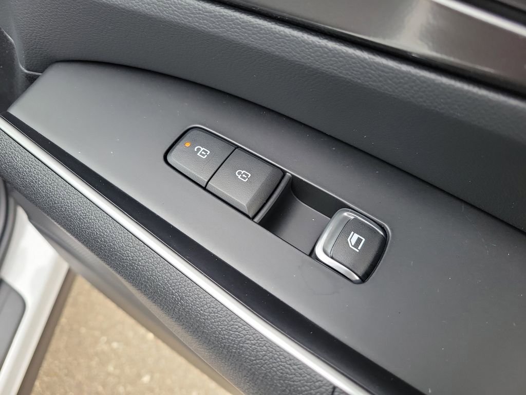 New 2026 Kia Sorento S image 11