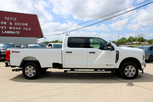 Used 2025 Ford F250 XLT AWD/4WD image 2