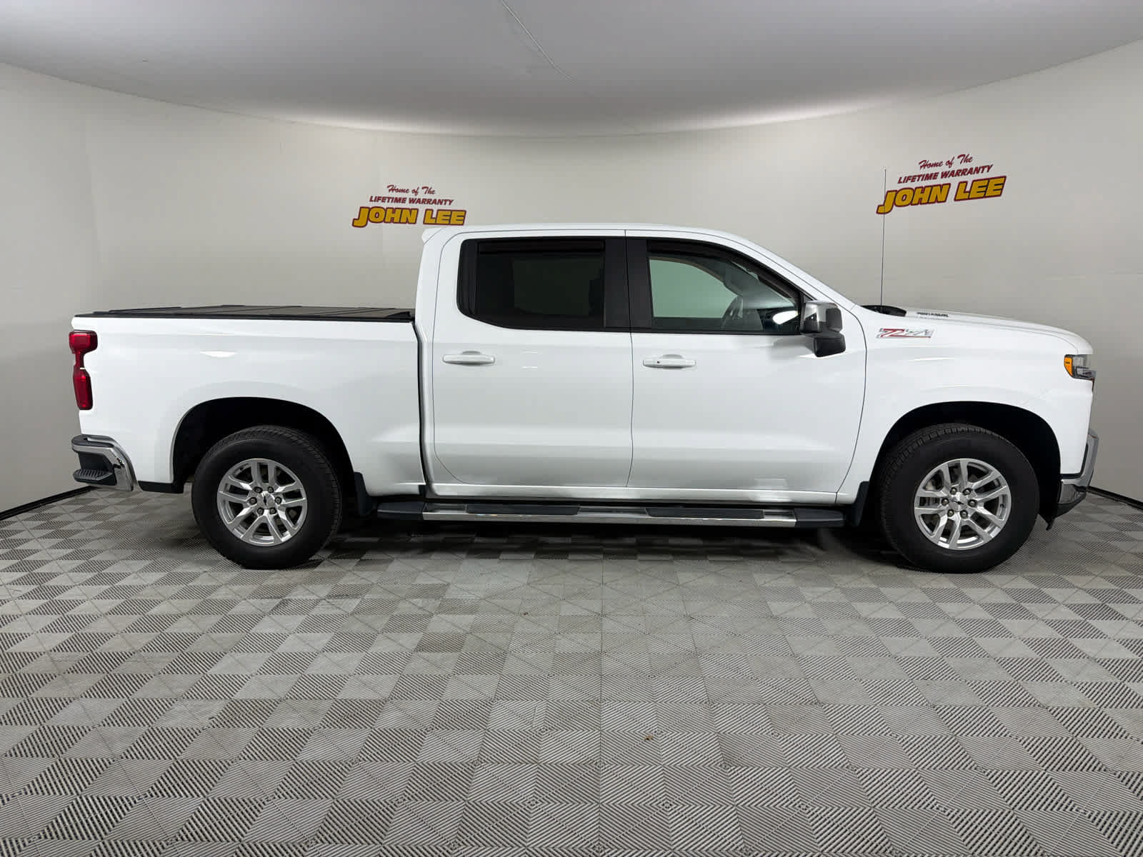 Used 2020 Chevrolet Silverado 1500 LT w/ All-Star Edition AWD/4WD image 7