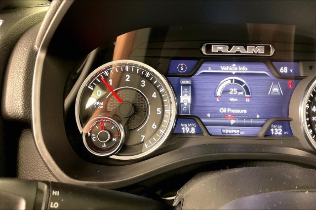Used 2025 RAM 1500 Big Horn AWD/4WD image 12