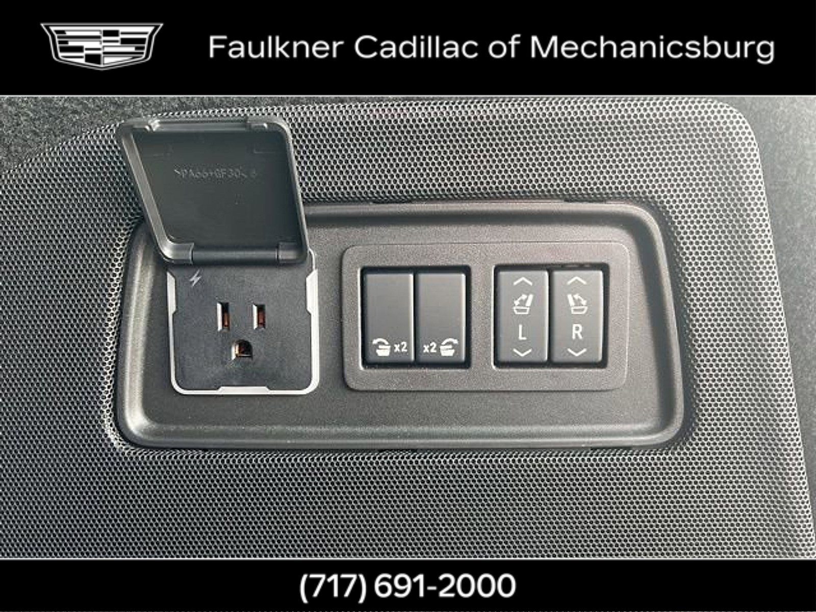 Certified 2025 Cadillac Escalade Premium Luxury image 14