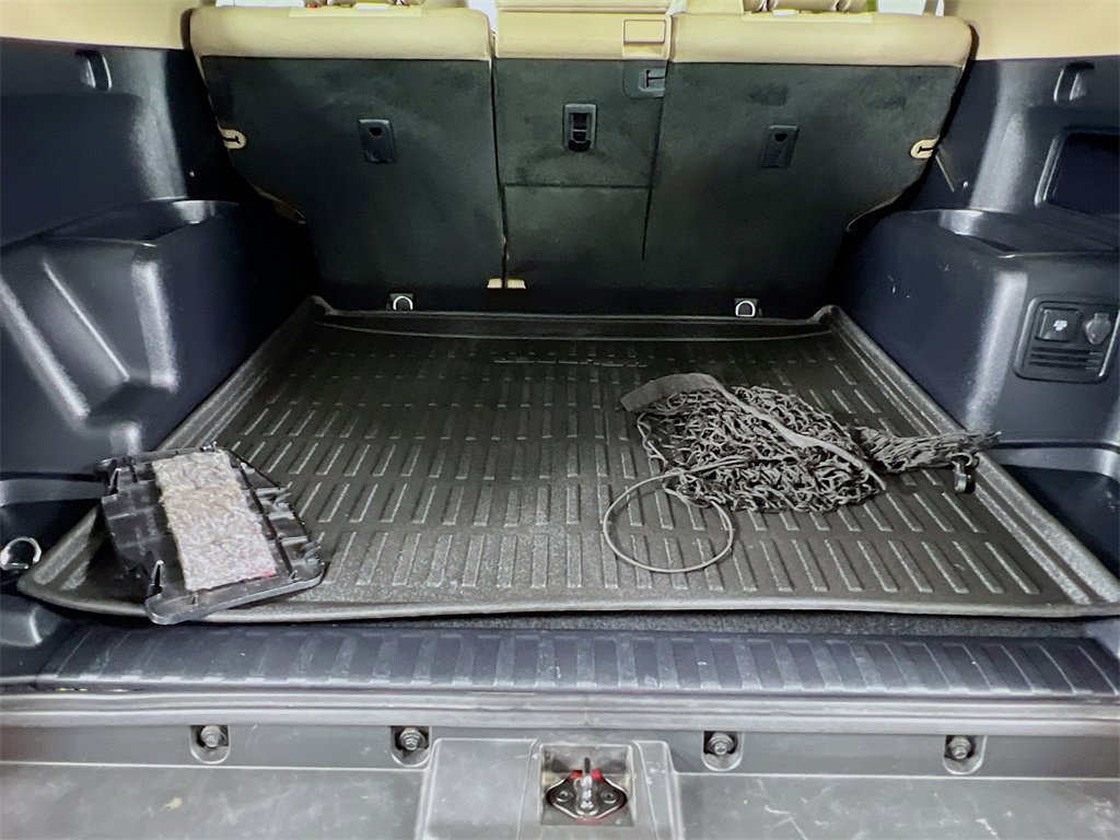 Used 2021 Toyota 4Runner SR5 Premium w/ Moonroof Package image 28