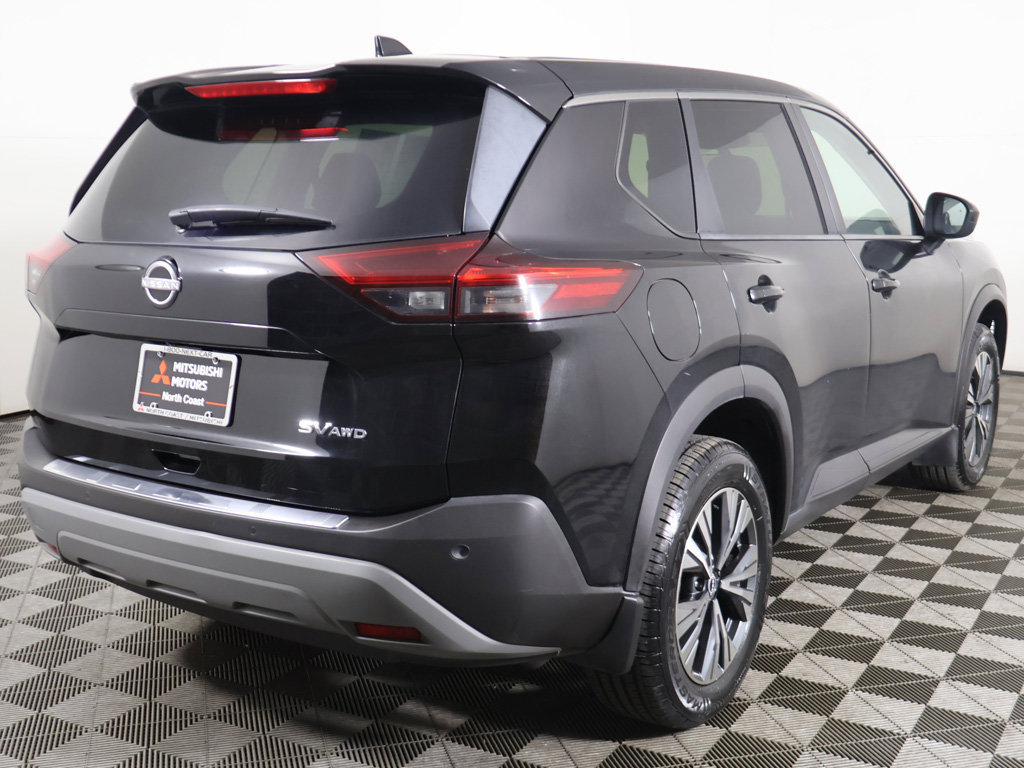 Used 2023 Nissan Rogue SV AWD/4WD image 8