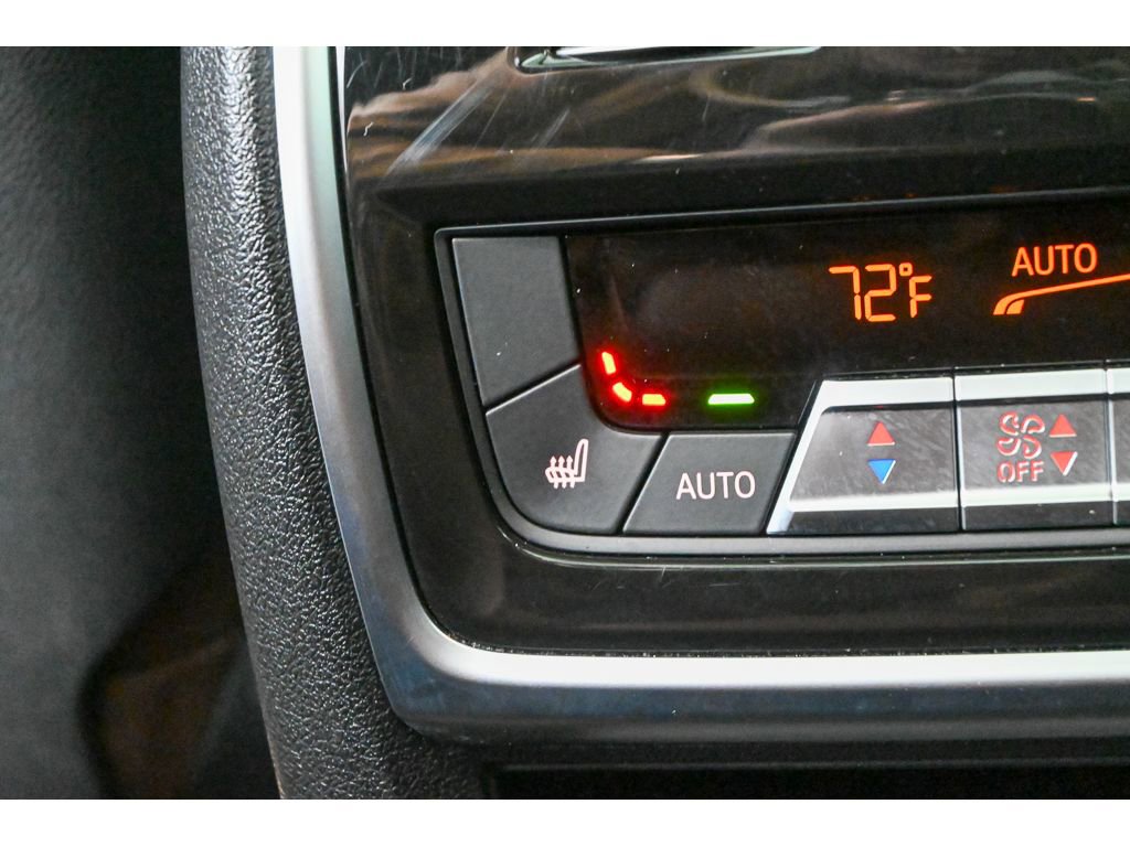 Used 2025 BMW X7 xDrive40i w/ Executive Package image 34