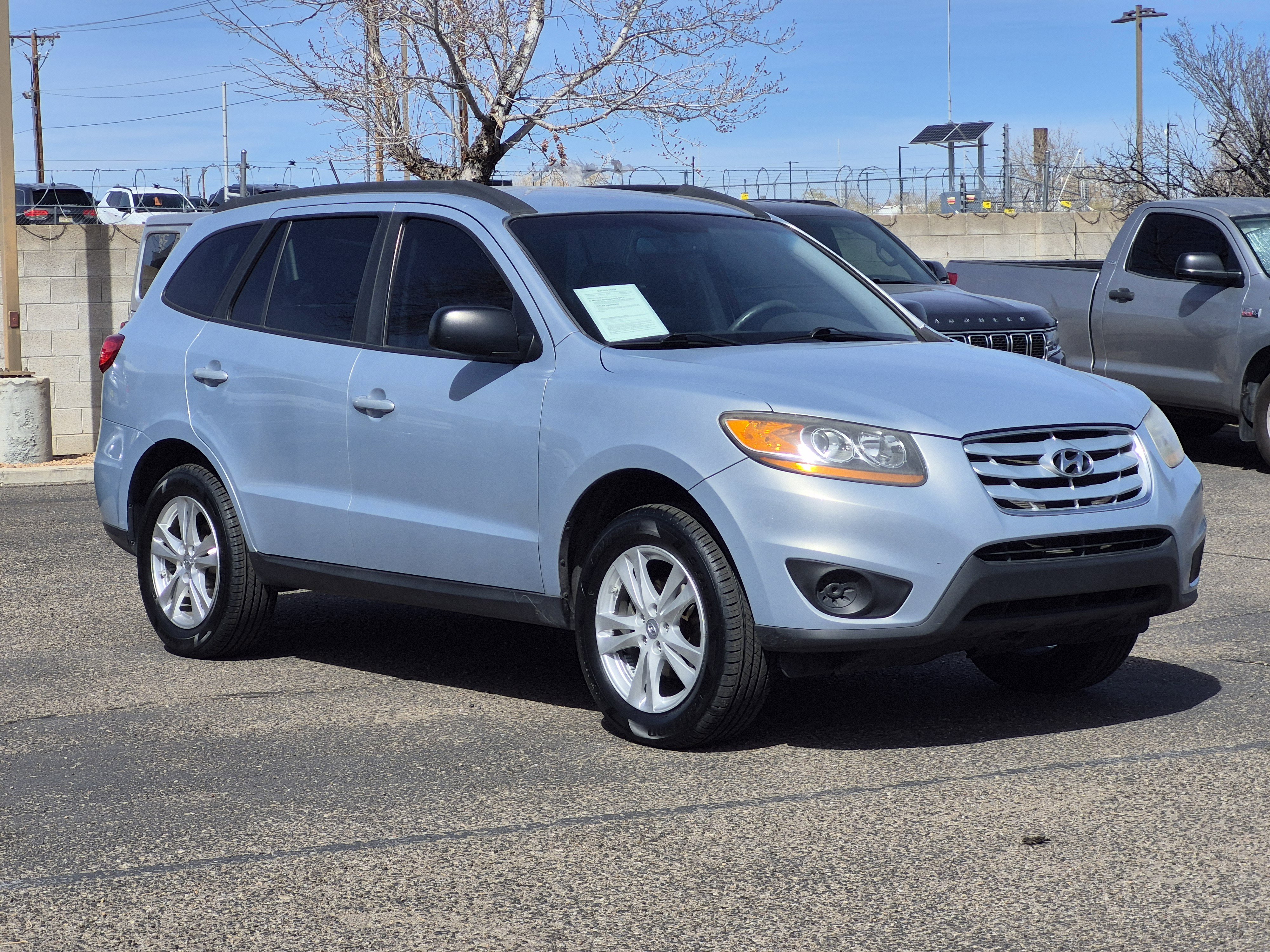 Used 2010 Hyundai Santa Fe GLS w/ Summer Event Pkg 21 image 3