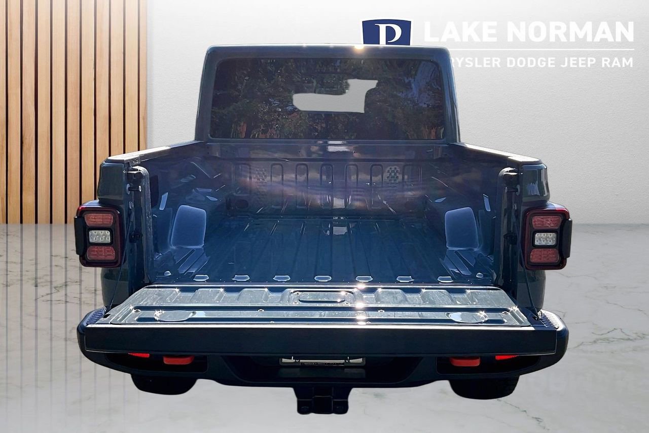 New 2026 Jeep Gladiator Mojave AWD/4WD image 23