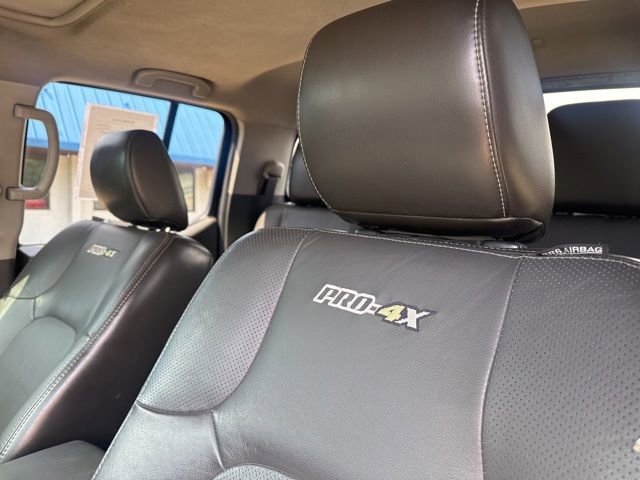 Used 2014 Nissan Frontier PRO-4X w/ Pro-4x Luxury Package AWD/4WD image 25