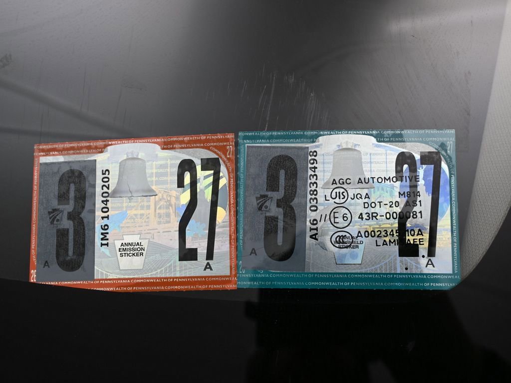 Used 2018 Mitsubishi Outlander ES image 16