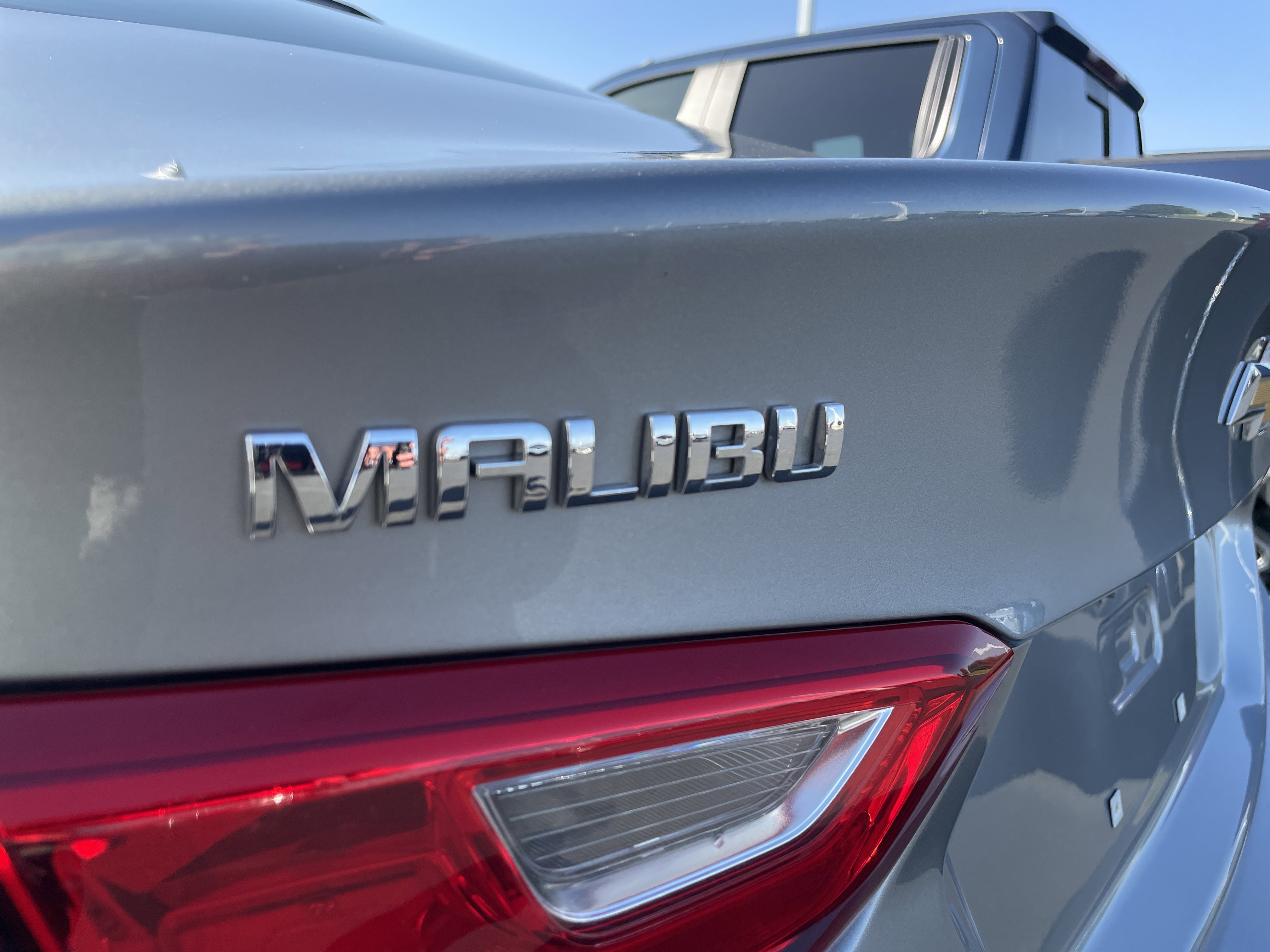 Used 2024 Chevrolet Malibu LT image 28