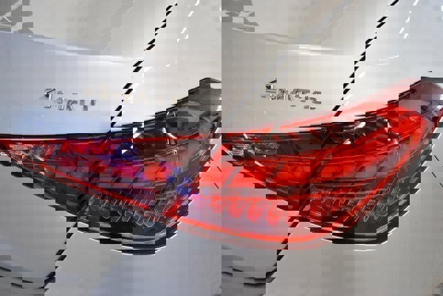 New 2026 Mercedes-Benz C 300 4MATIC Sedan image 12