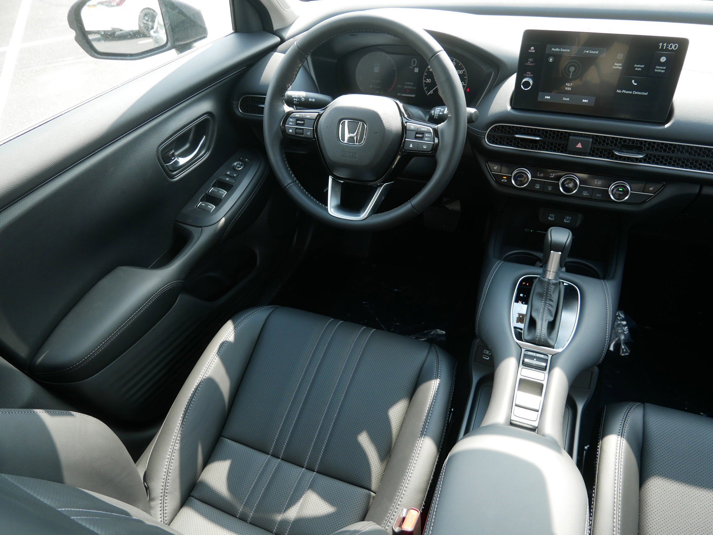 New 2026 Honda HR-V EX-L image 9