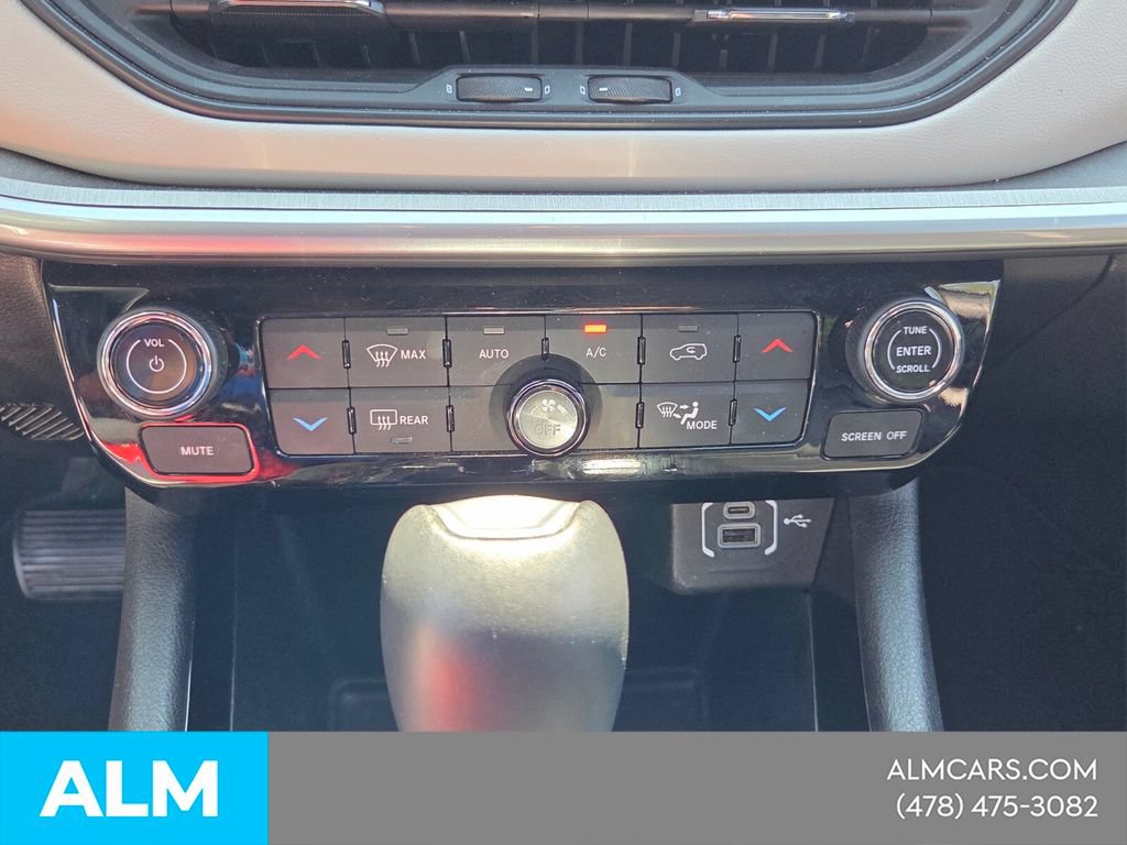 Used 2025 Jeep Compass Limited AWD/4WD image 21