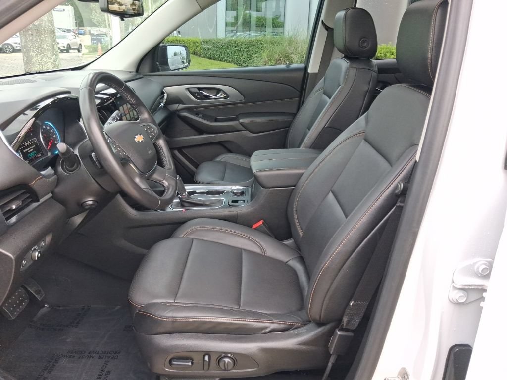 Used 2018 Chevrolet Traverse Premier w/ Redline Edition FWD image 14