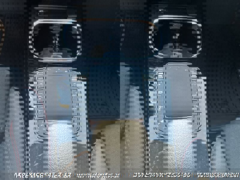 Used 2011 Nissan Rogue SV w/ Premium Pkg image 24