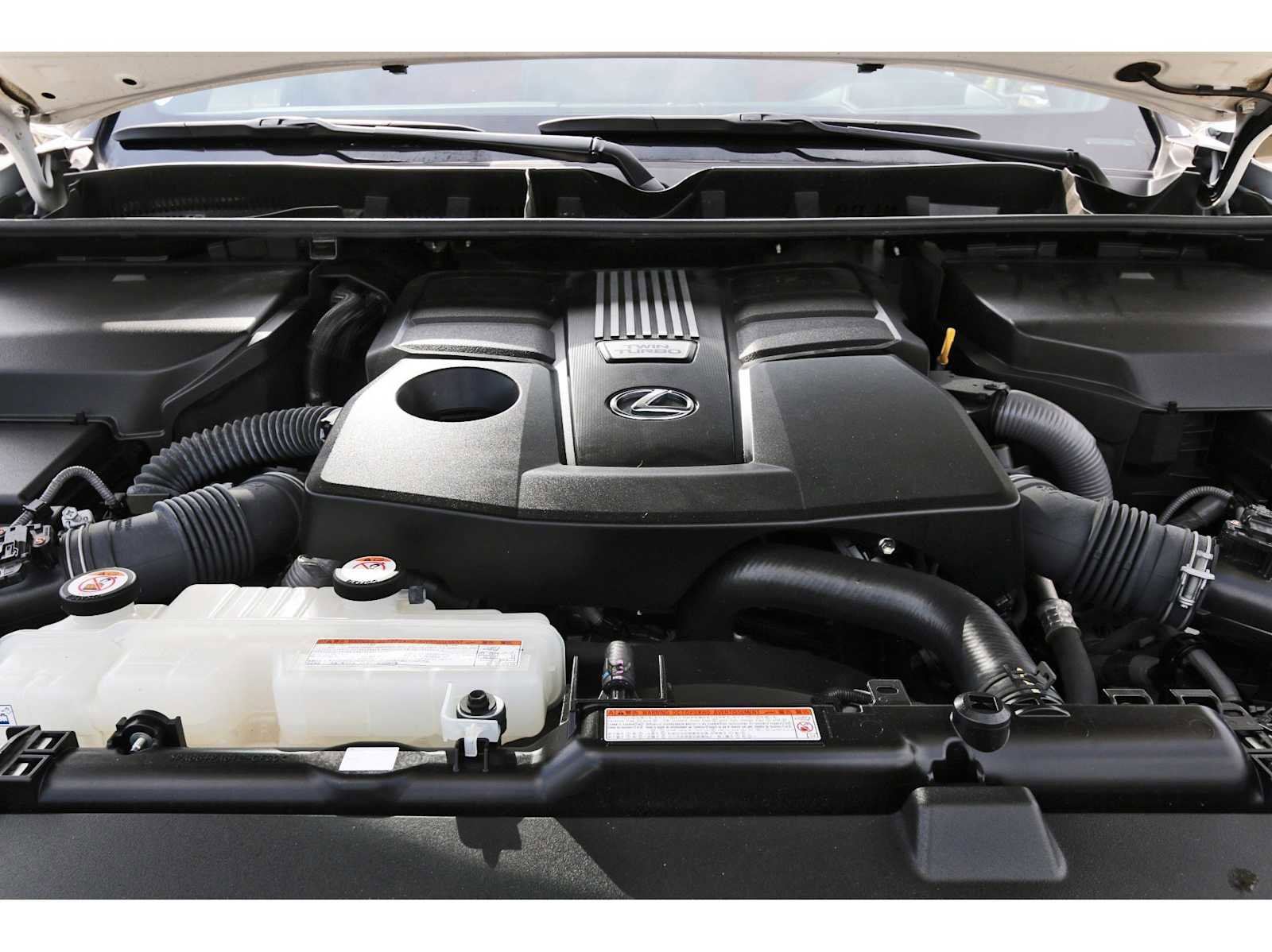 Used 2024 Lexus LX 600 F Sport image 31