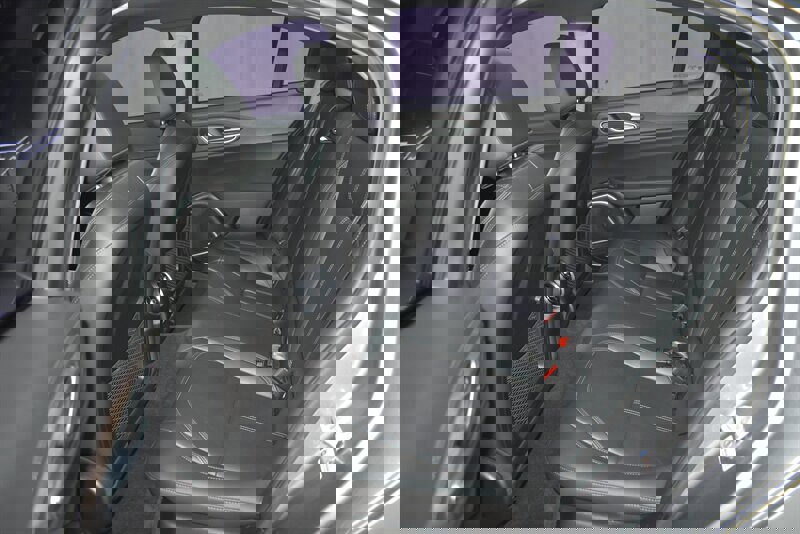 Used 2019 Alfa Romeo Giulia Ti image 26