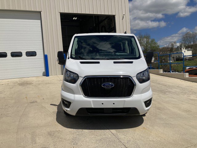 Used 2024 Ford Transit 350 XLT RWD image 3