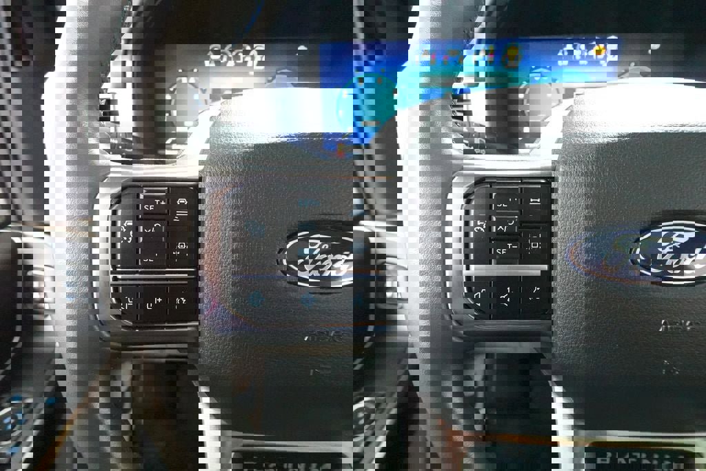 Used 2024 Ford F150 Platinum w/ Equipment Group 703A Plus AWD/4WD image 13