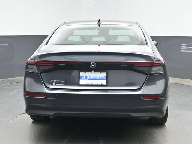 Used 2023 Honda Accord EX image 10