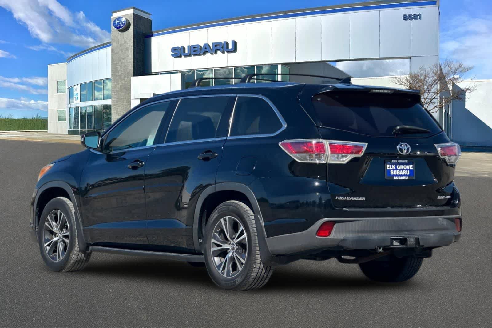 Used 2016 Toyota Highlander XLE image 8
