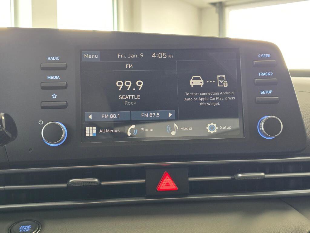 New 2026 Hyundai Elantra SEL Sport image 25