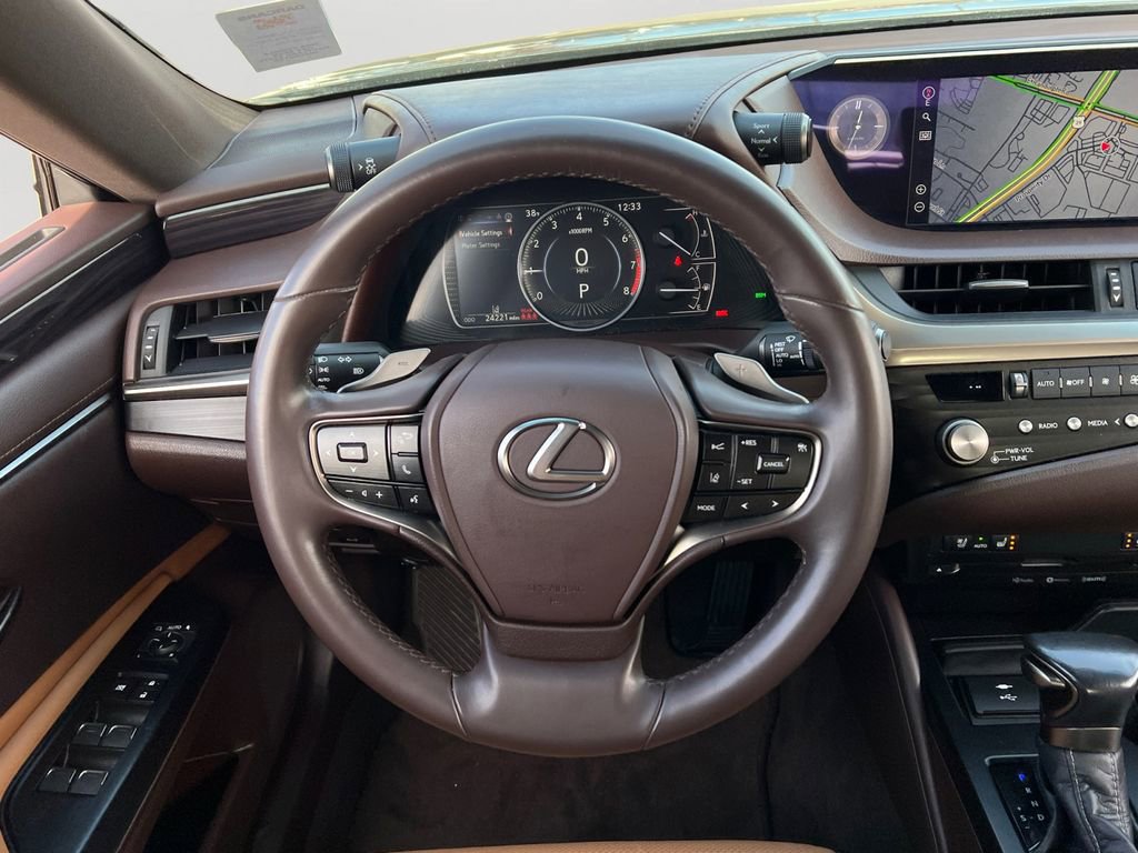 Used 2021 Lexus ES 350 w/ Premium Package image 16