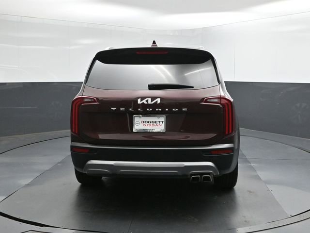 Used 2022 Kia Telluride EX w/ EX Premium Package FWD image 8