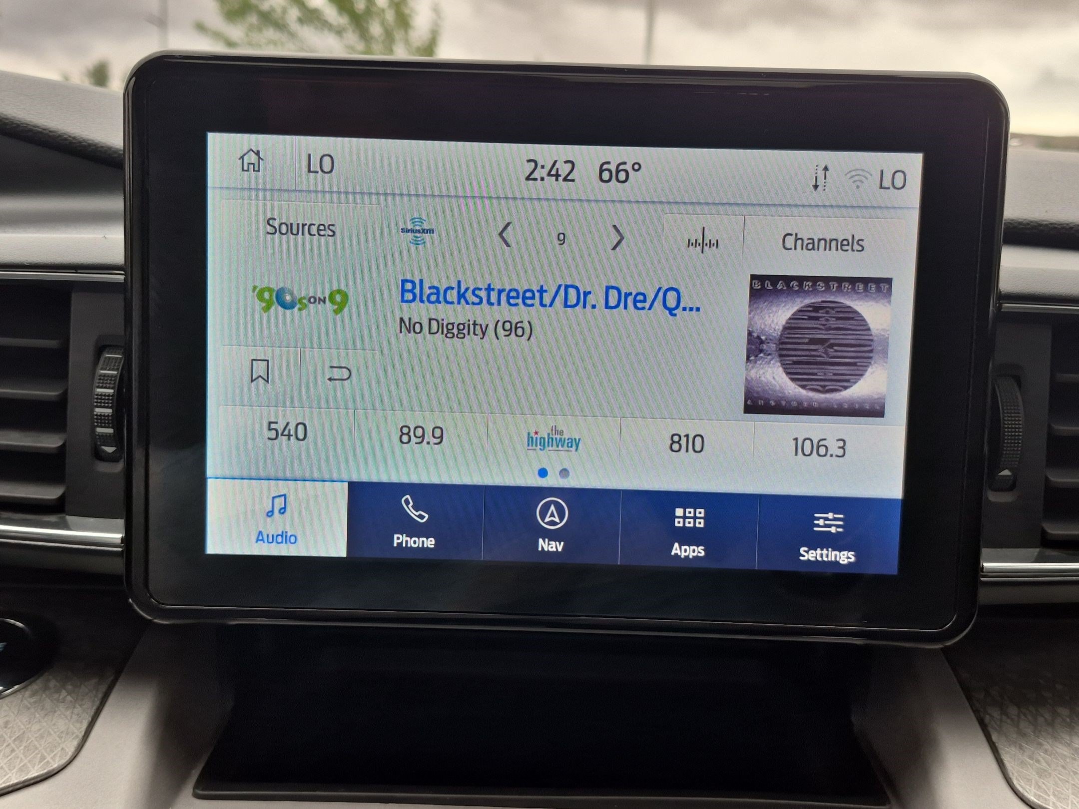 Certified 2024 Ford Explorer Timberline w/ Timberline Technology Package AWD/4WD image 25