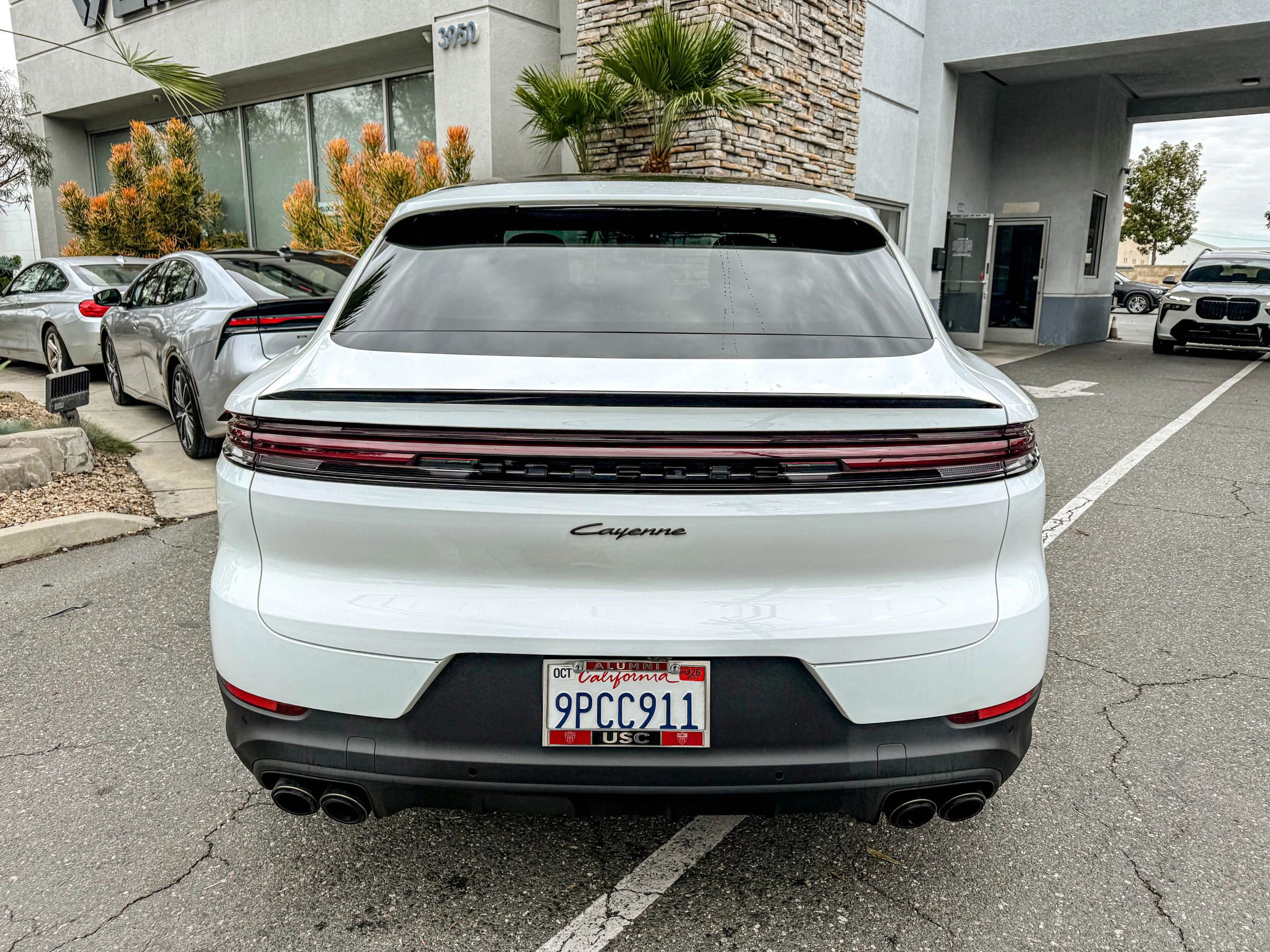 Used 2024 Porsche Cayenne Coupe image 12