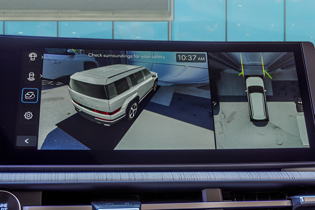 Certified 2025 Hyundai Santa Fe Calligraphy FWD image 41