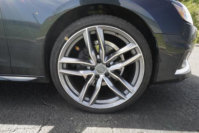 Used 2020 Audi A4 2.0T Premium w/ Convenience Package image 38