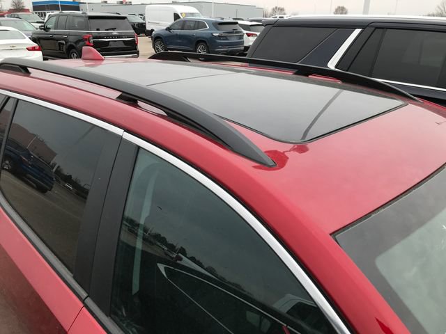 Certified 2023 GMC Terrain SLE w/ Driver Convenience Package image 11