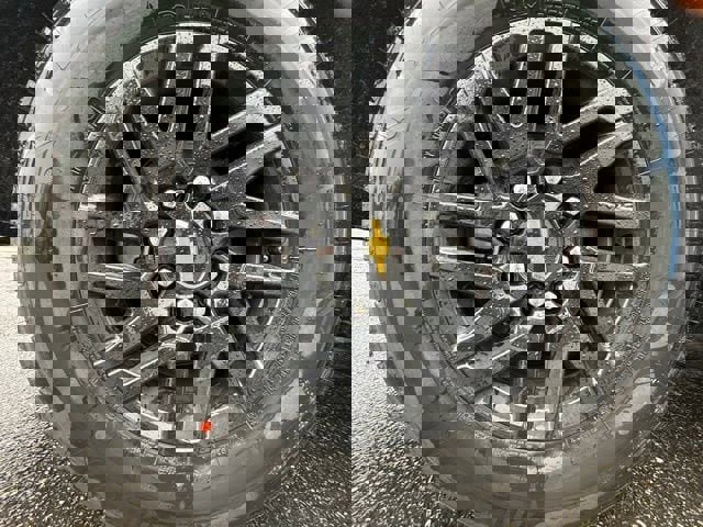 New 2026 Chevrolet Silverado EV LT image 11