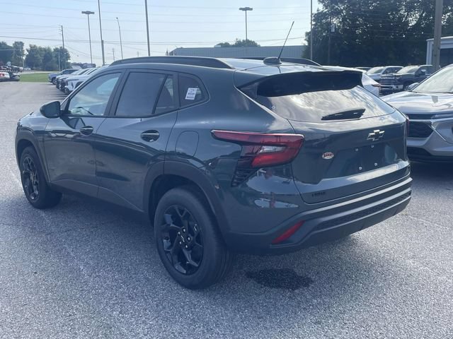 New 2026 Chevrolet Trax LT w/ Sunroof Package FWD image 5