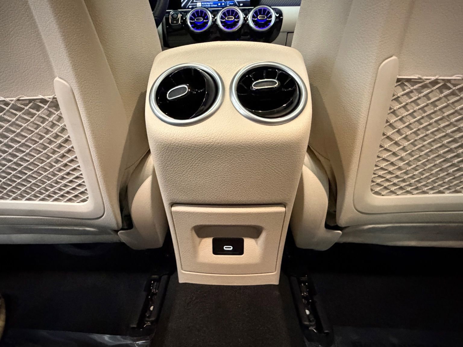 Used 2025 Mercedes-Benz CLA 250 image 35