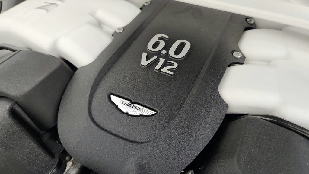 Used 2014 Aston Martin Vanquish Coupe RWD image 84