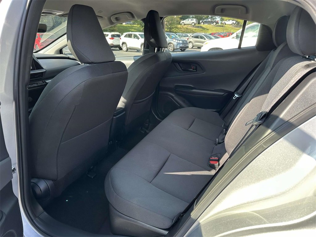 Used 2024 Toyota Prius LE image 15